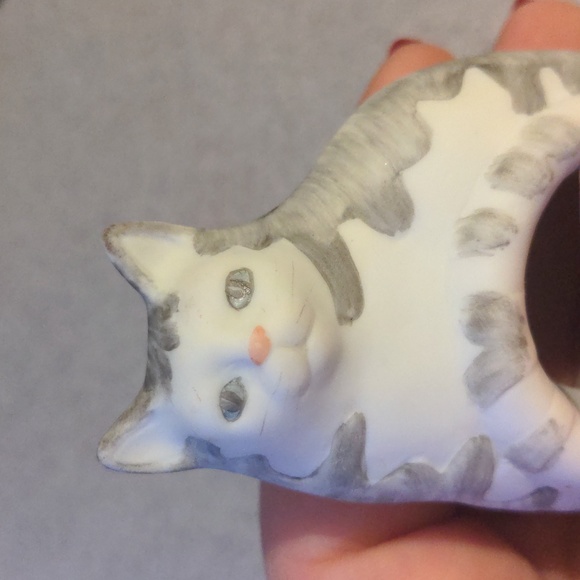 Set of 4 Silvestri tabby cat napkin rings - Picture 6 of 7